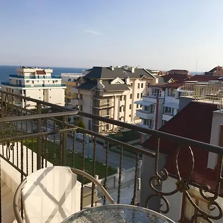 Livia Boutique Apartmanhotel 4*