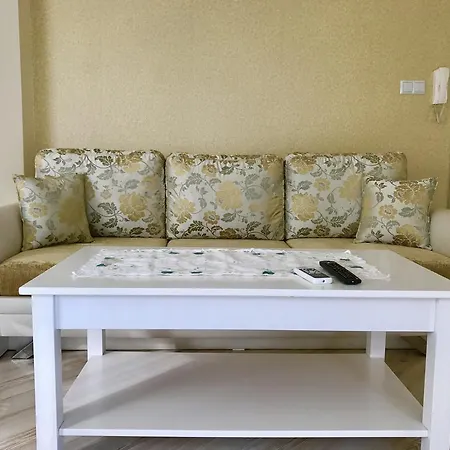 Livia Boutique Ravda