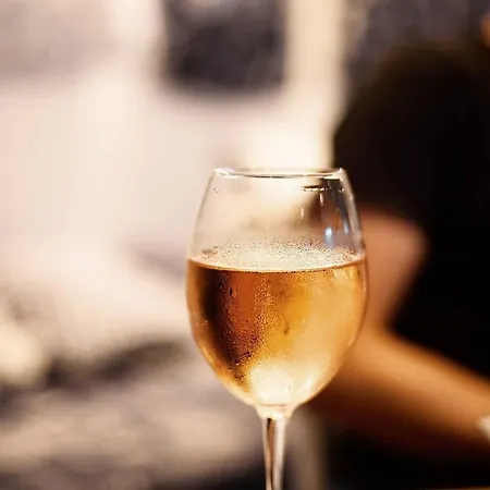 Livia Boutique Ravda