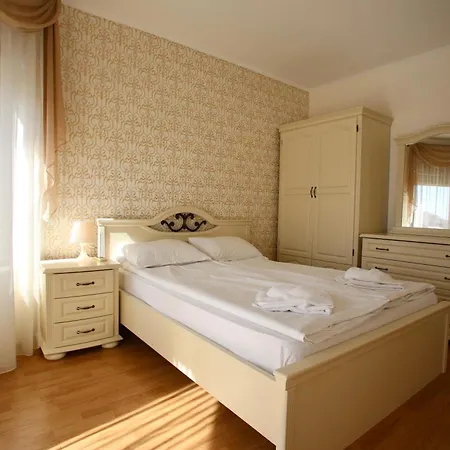 Livia Boutique 4*