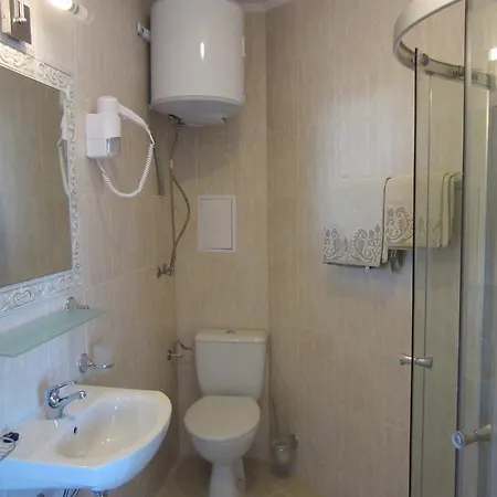 Livia Boutique Aparthotel 4*