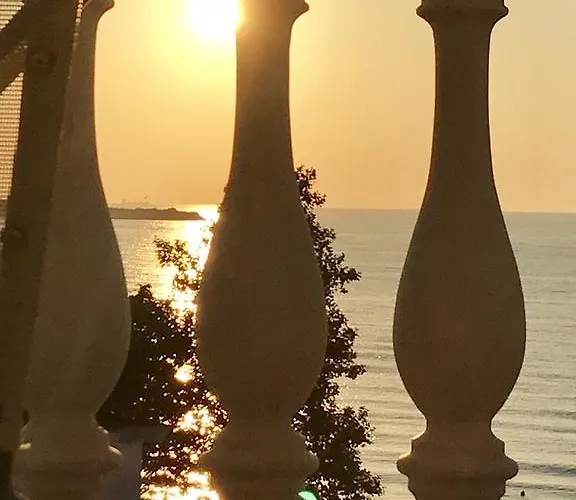 Livia Boutique Hotel apartamentowy 4*